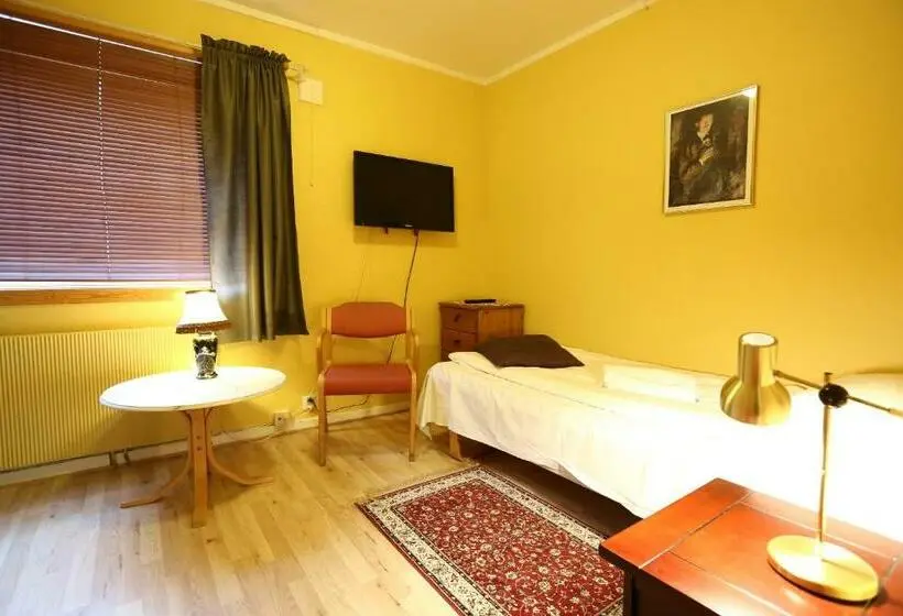 Standard Yhden Hengen Huone, Barents Hotell