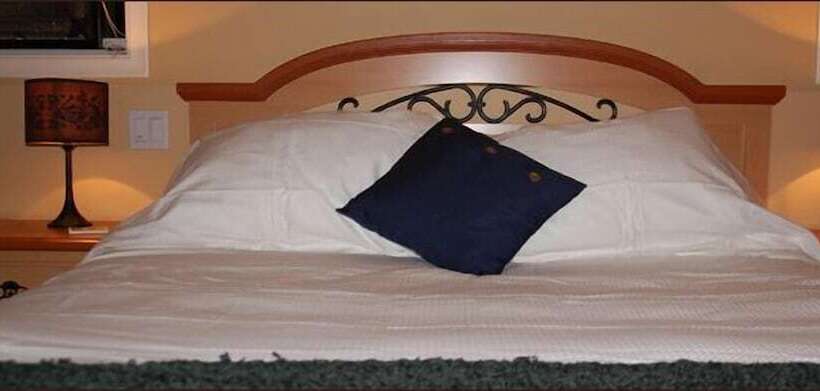 اتاق سوپریور, A Vacation Paradise At Quail Ridge B&b