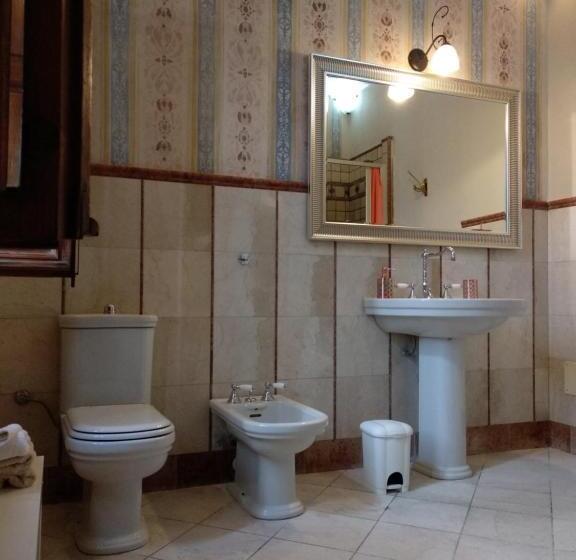 高级大房间, B&b Cribò