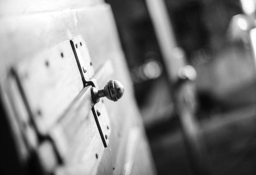 סוויטת ג'וניור, B&b Le Dimore Mezza Costa