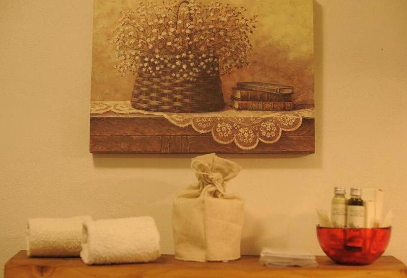 סוויטת ג'וניור, B&b Le Dimore Mezza Costa