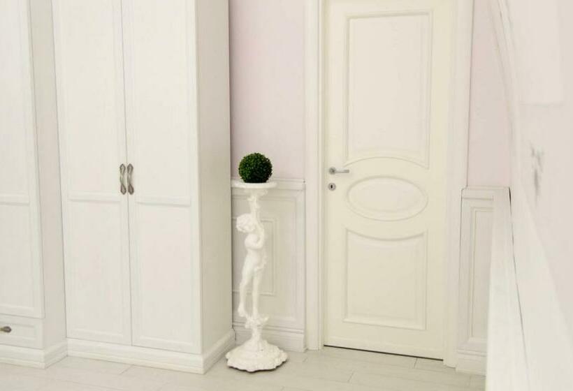 اتاق استاندارد با بالکن, Domus Rosa