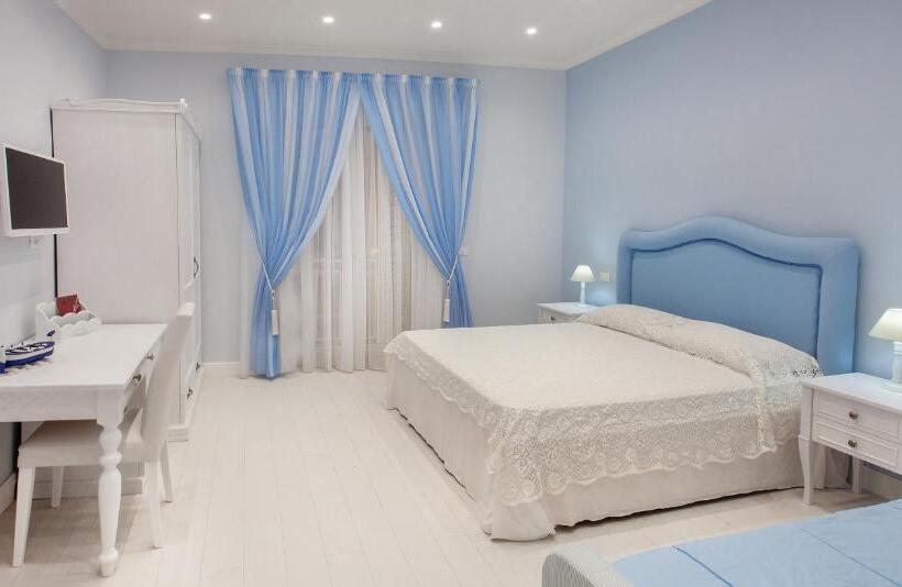 اتاق استاندارد با بالکن, Domus Rosa