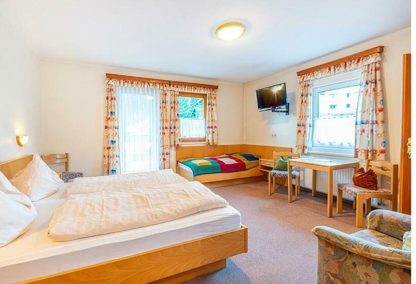 חדר סטנדרט לשלושה עם מרפסת, Gästehaus Golker