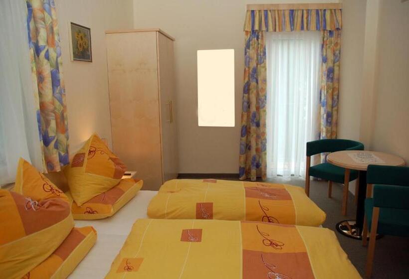 חדר סטנדרט חדר אמבטיה משותף, Gästehaus Golker