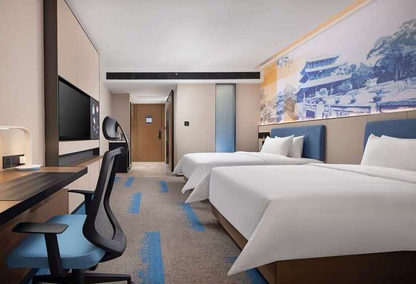 Номер Superior, Hampton By Hilton Guangzhou Zhujiang New Town