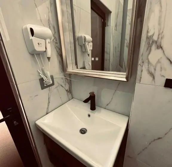 Triple Room Sea View, Imperial