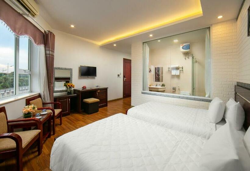اتاق لوکس با بالکن, New Airport Hotels