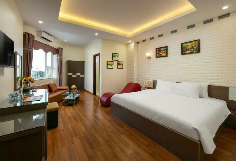 اتاق لوکس با بالکن, New Airport Hotels