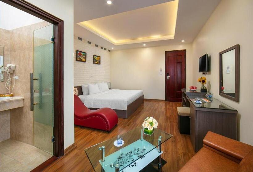 اتاق لوکس با بالکن, New Airport Hotels