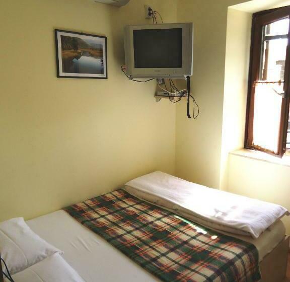 اتاق استاندارد یک نفره, Pelikan