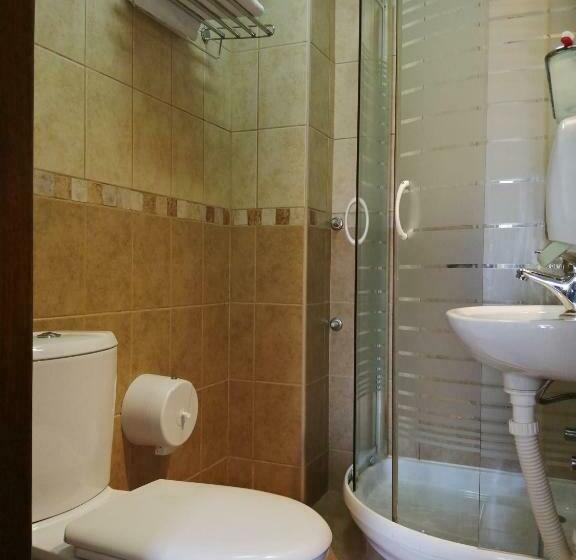 اتاق استاندارد, Pelikan