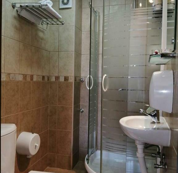 اتاق استاندارد, Pelikan