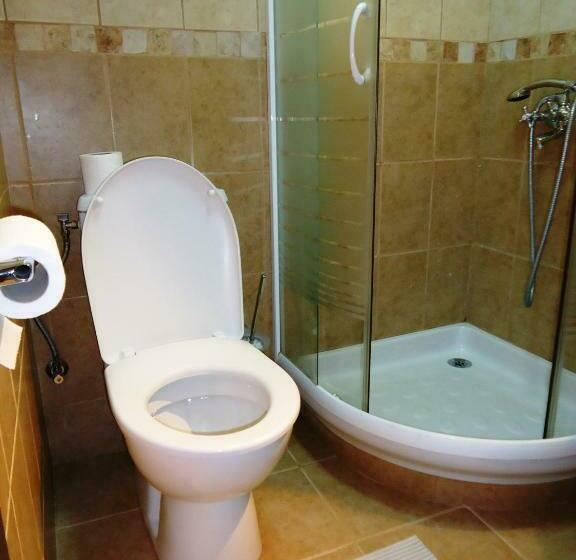 اتاق استاندارد یک نفره, Pelikan