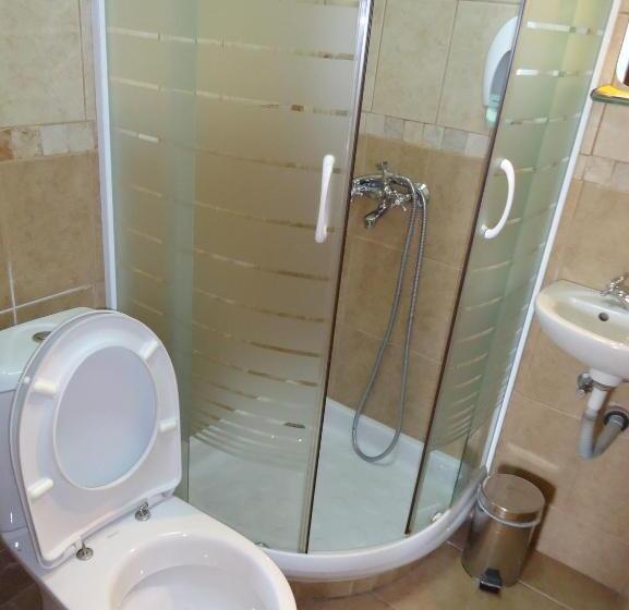 اتاق استاندارد, Pelikan