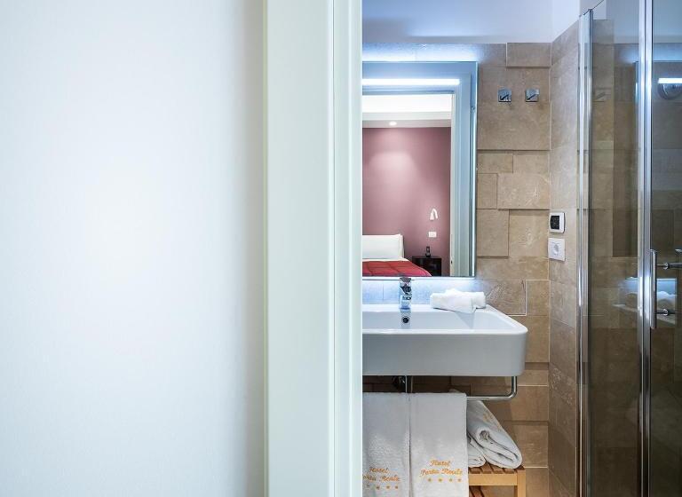 シティビューのスーペリアルーム, Porta Reale