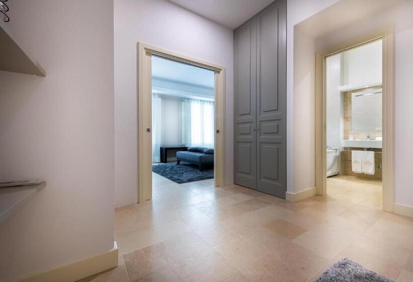 エクゼクティブスイート, Porta Reale