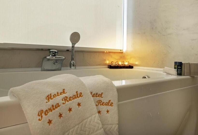 エクゼクティブスイート, Porta Reale