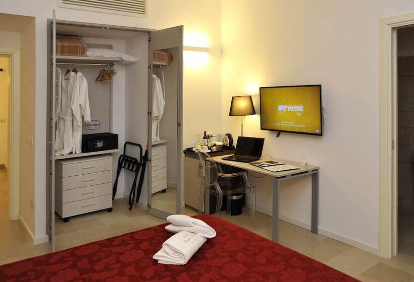 シティビューのスーペリアルーム, Porta Reale