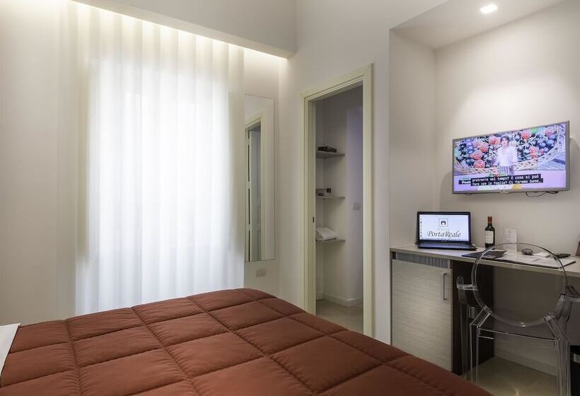 スタンダードルーム, Porta Reale