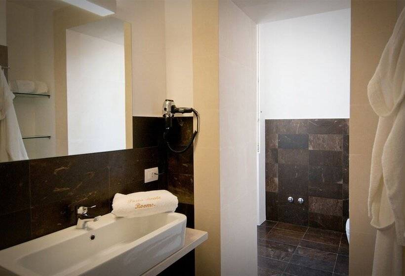 スタンダードルーム, Porta Reale