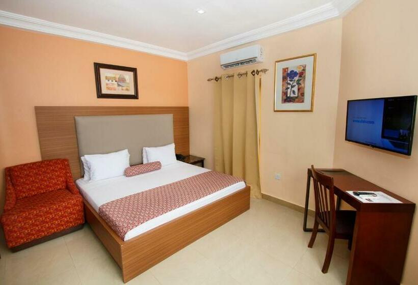 Номер Deluxe Вид на Море с Балконом, Prestige Suites