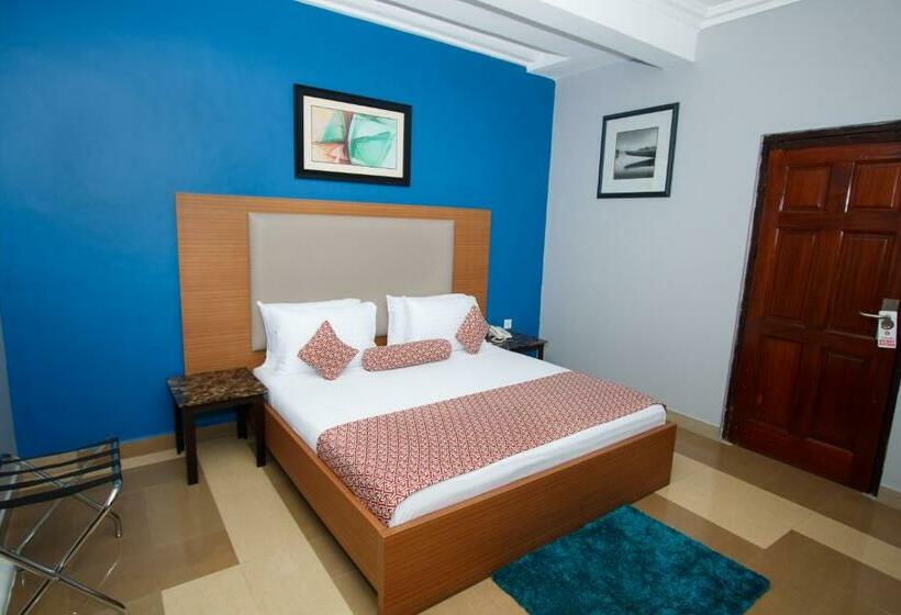 Люкс с Балконом, Prestige Suites