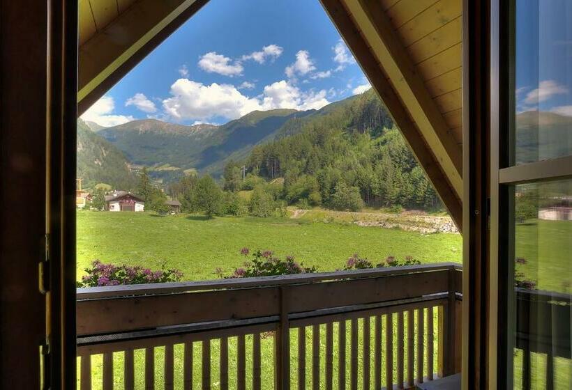 Апартаменты 1 Спальня, Residence Rose