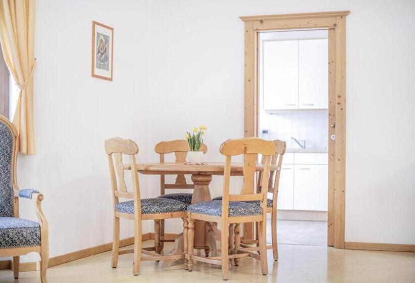 Апартаменты 2 Спальни, Residence Rose