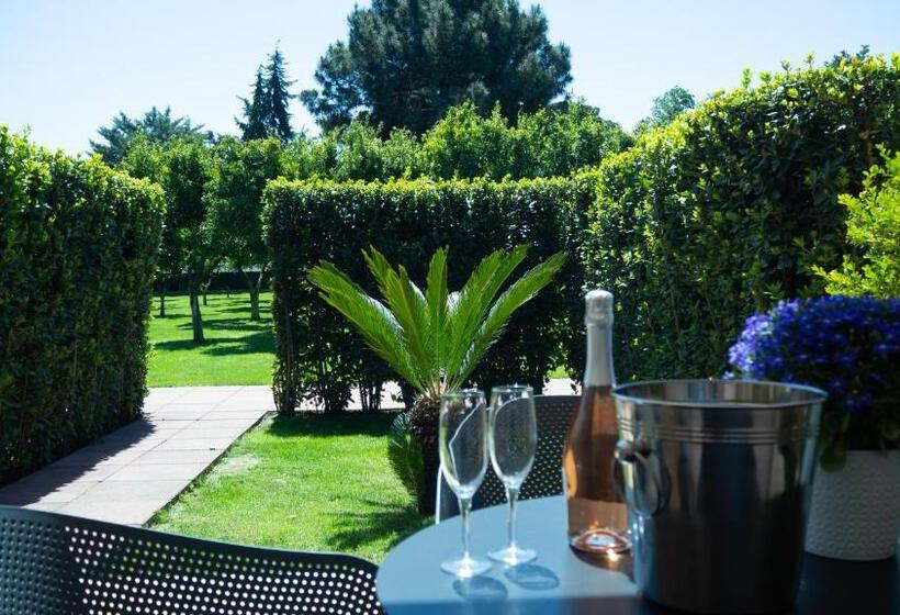 スーペリアールーム, Resort & Winery Bosco De Medici