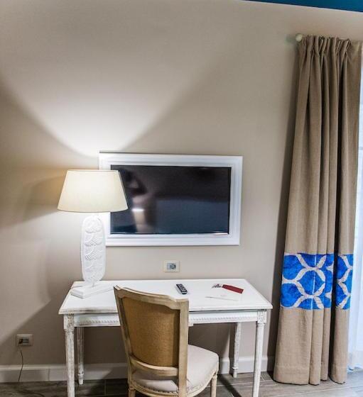 اتاق سوپریور با بالکن, San Michele