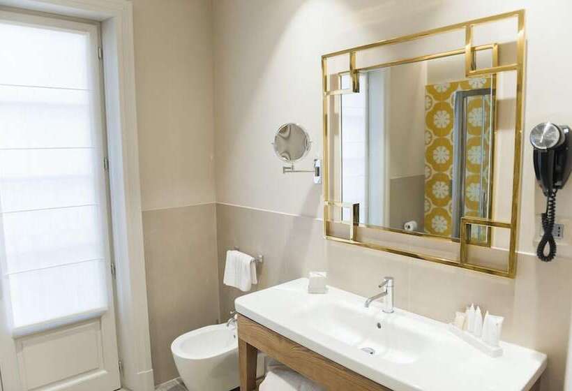 اتاق استاندارد, San Michele