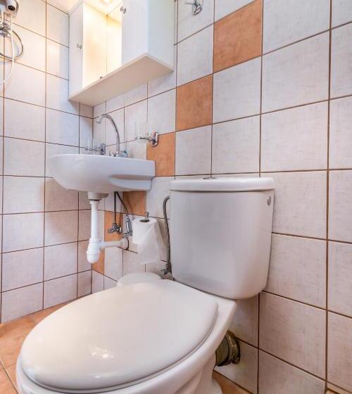 Quarto quádruplo Económico Casa de banho partilhada, Sofia