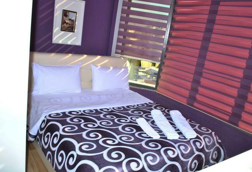 标准间, The First