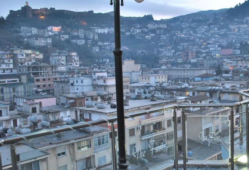 标准间, The First