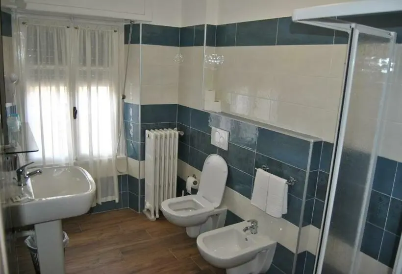 Standard Kolmen Hengen Huone, Villa Mon Toc