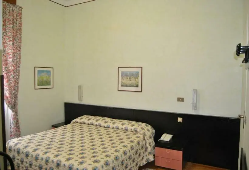 Standard Kolmen Hengen Huone, Villa Mon Toc