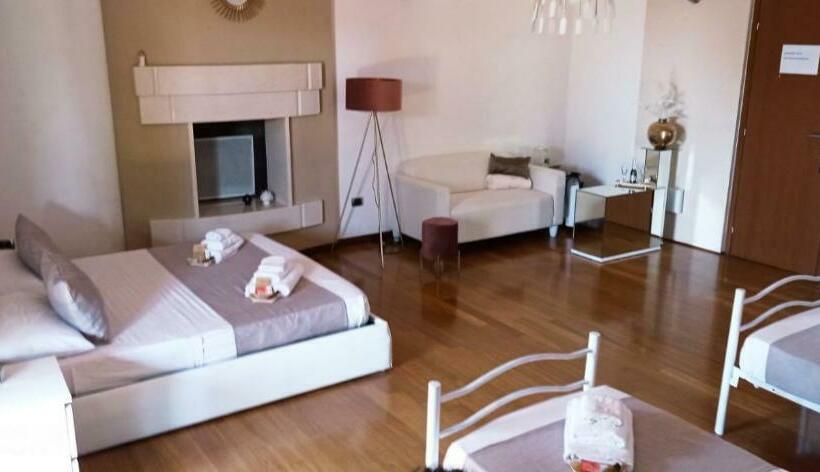 园景标准四人间, Villetta Del Salento Exclusive B&b