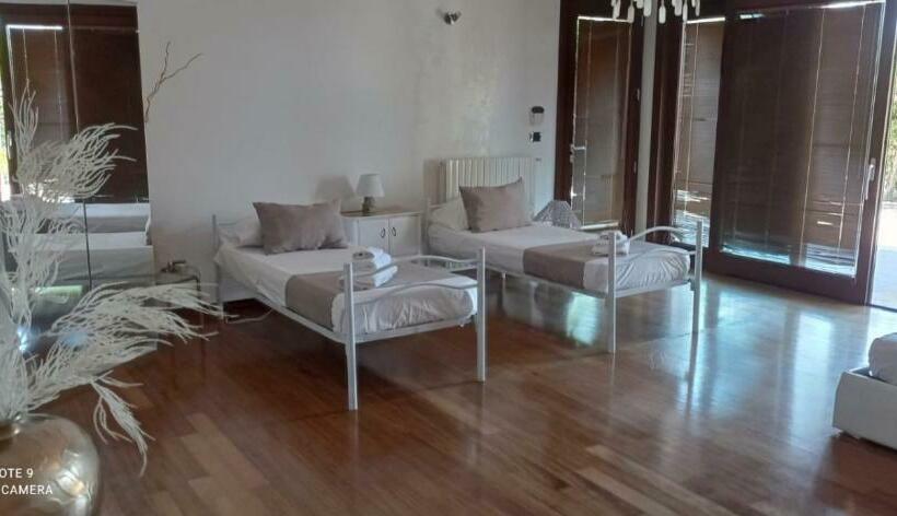 园景标准四人间, Villetta Del Salento Exclusive B&b