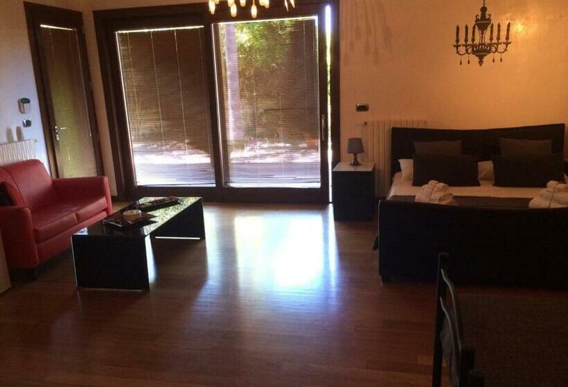 园景标准四人间, Villetta Del Salento Exclusive B&b