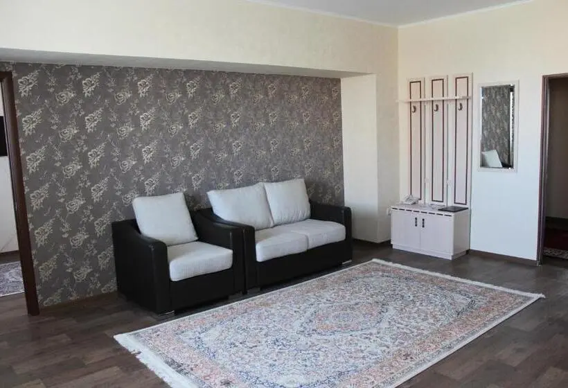 استودیوی استاندارد, Zumrat