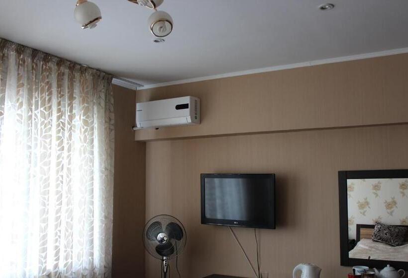 استودیوی استاندارد, Zumrat