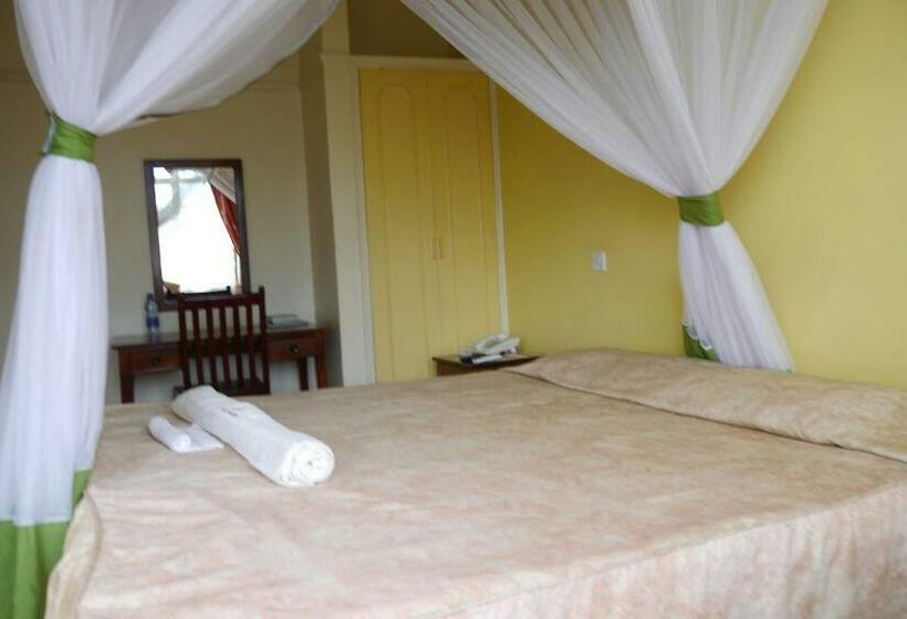 اتاق استاندارد یک نفره, Jumuia Hotel Kisumu