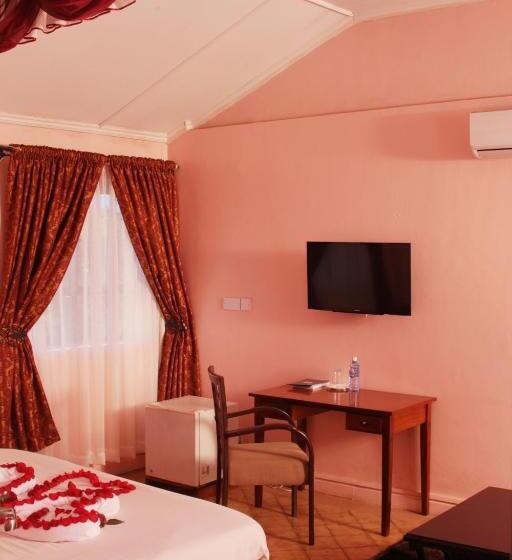 سوییت, Jumuia Hotel Kisumu