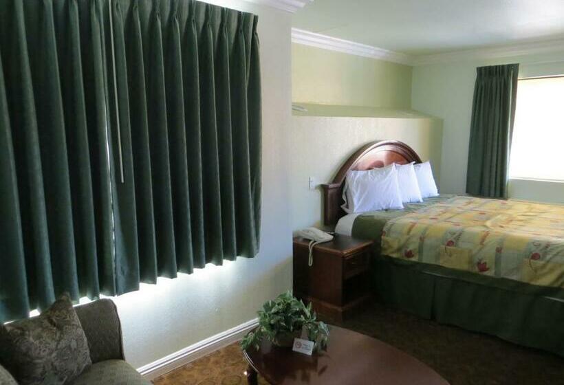 스탠다드 룸 킹사이즈 침대, Azusa Inn