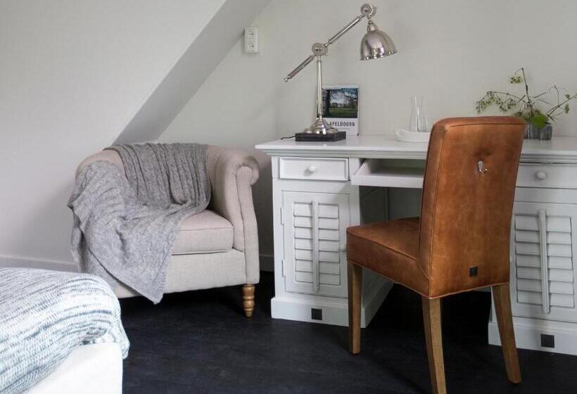 디럭스 룸, Zenzez Hotel & Lounge