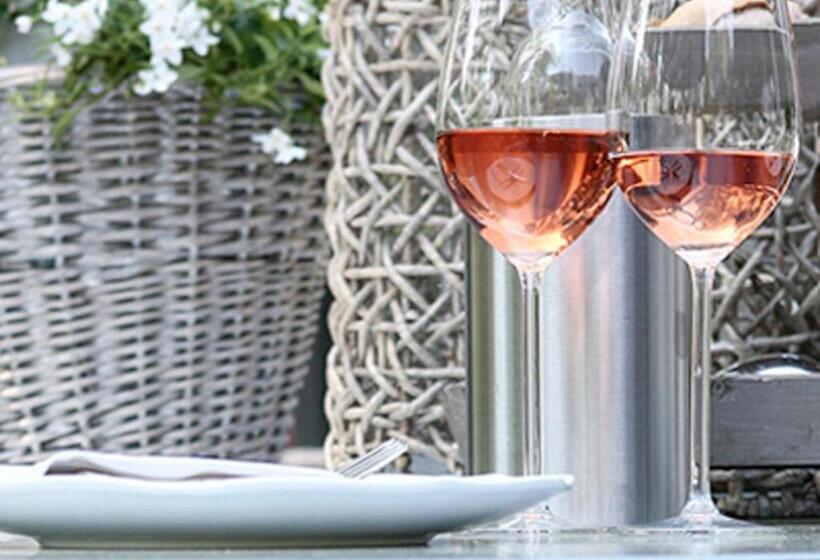 디럭스 룸, Zenzez Hotel & Lounge