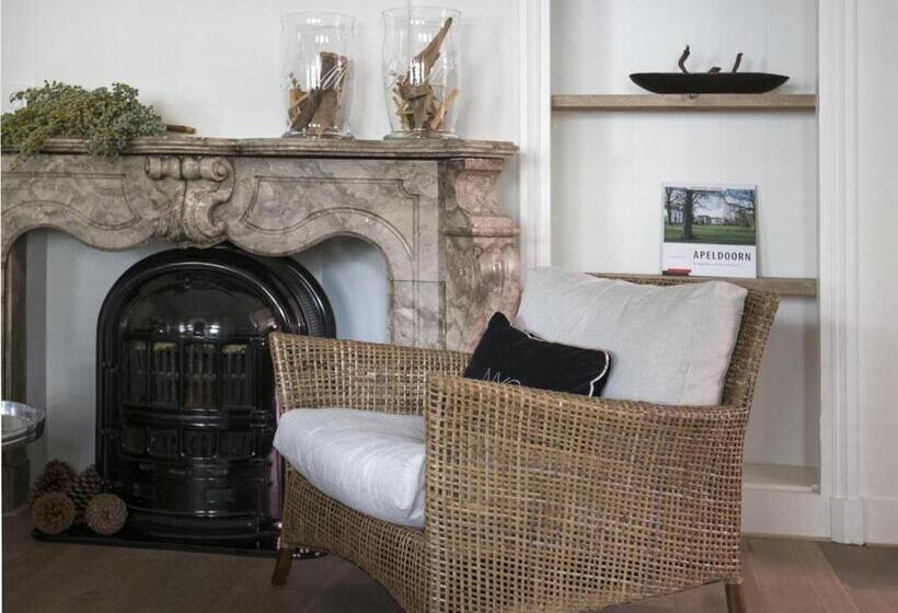 디럭스 룸, Zenzez Hotel & Lounge