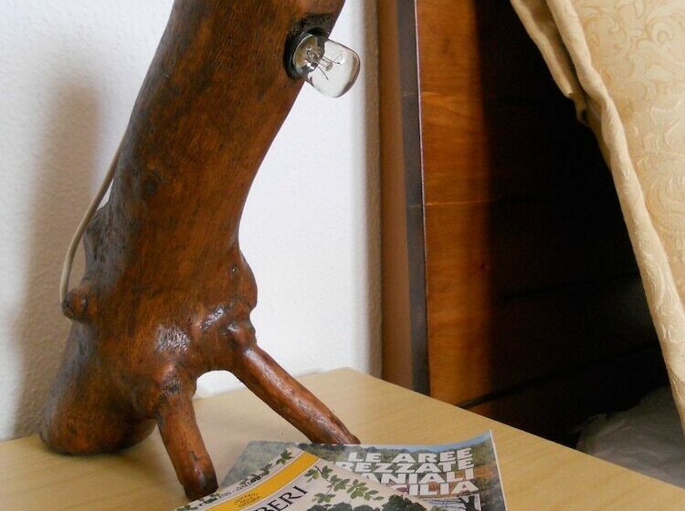 غرفة إقتصادية, Casasolare Rakalia