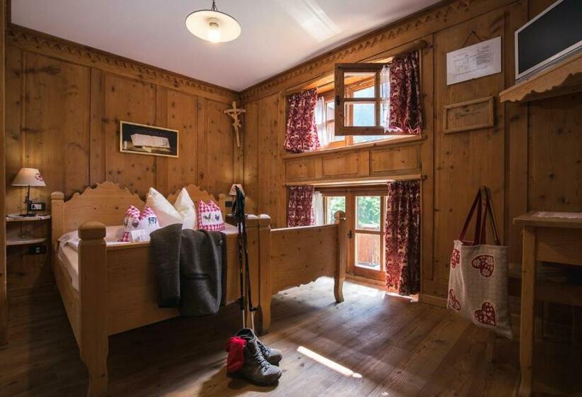 غرفة كلاسيكية ثلاثية, Chalet Alpenrose Bio Wellness Natur